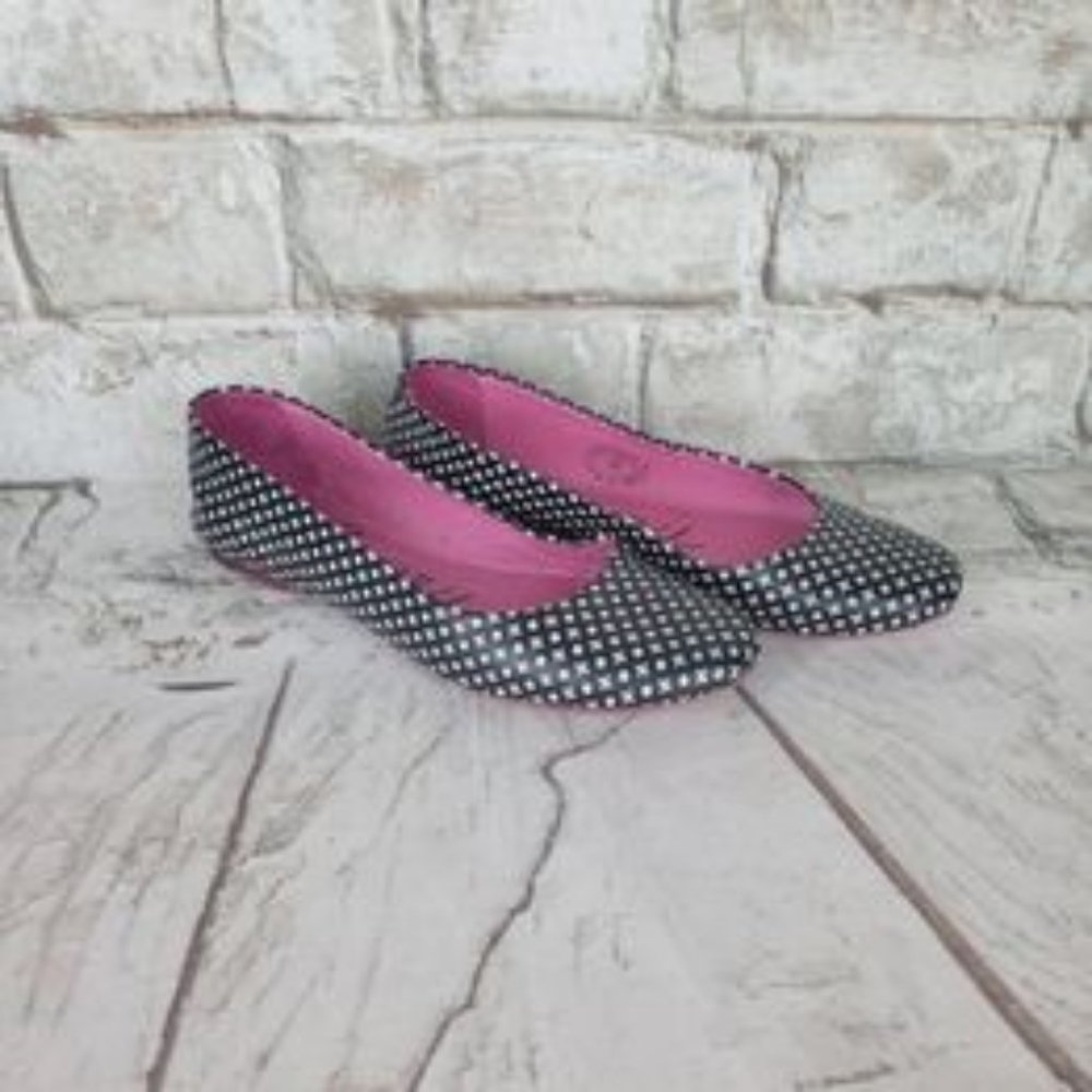 John Fluevog Black Dots Maui Travel Vogs Slip-on Size 8